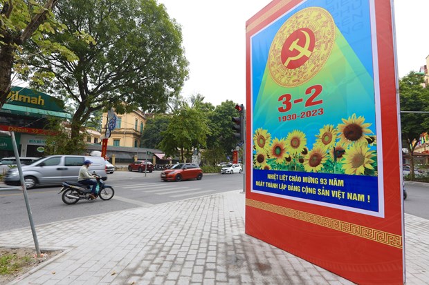 Pano cổ động kỷ niệm 93 năm Ngày thành lập Đảng Cộng sản Việt Nam. Ảnh: Hoàng Hiếu/TTXVN