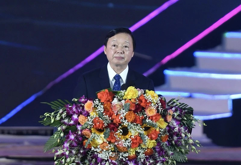 Phó Thủ tướng Chính phủ Trần Hồng Hà đề nghị 'mỗi người dân cần trở thành một sứ giả về văn hóa; có trách nhiệm giữ gìn, bảo vệ môi trường, cảnh quan...'.